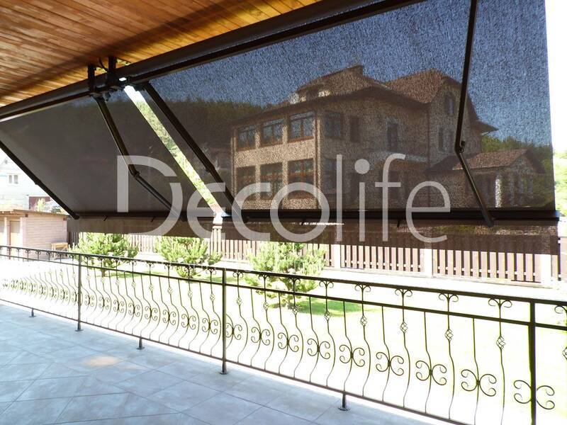 Open awnings Decolife on the terrace - 