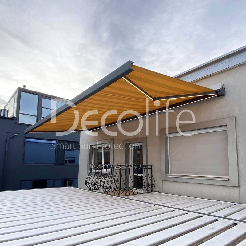 Cassette awning Decolife G600 
with backlighting in arms and box - 