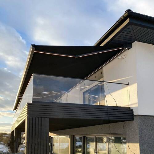 Cassette awning Decolife G600 
with backlighting in arms and box