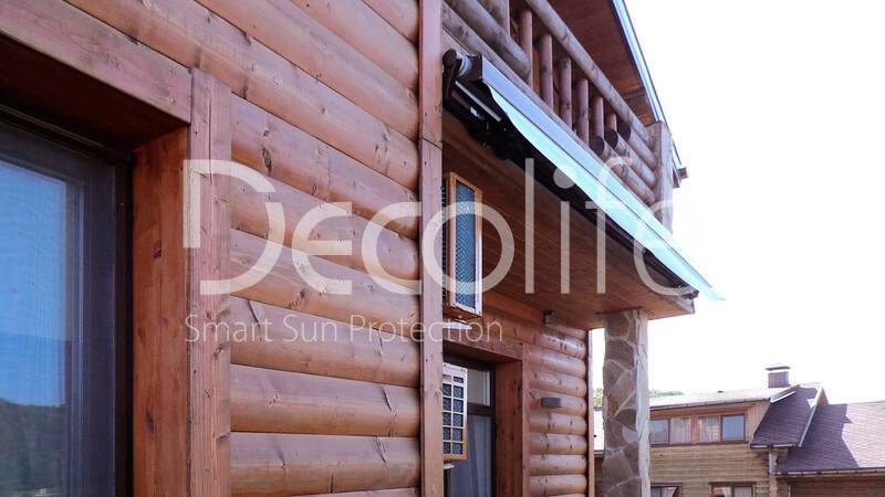 Awnings Decolife G200 for the terrace of a private house - 