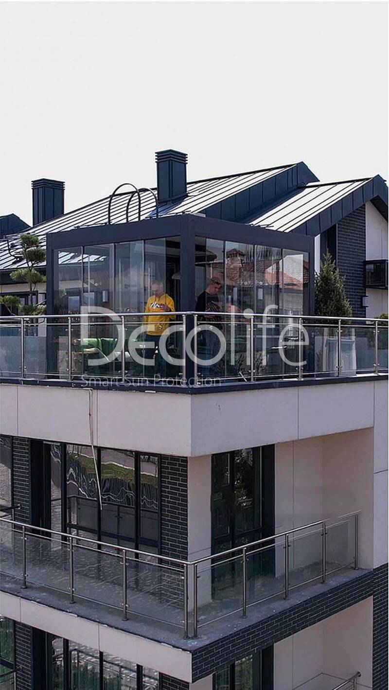 Pergola Decolife Bioclimatic B600 + Sliding glazing, implemented by our partner ''TENT VERTEX'' - 