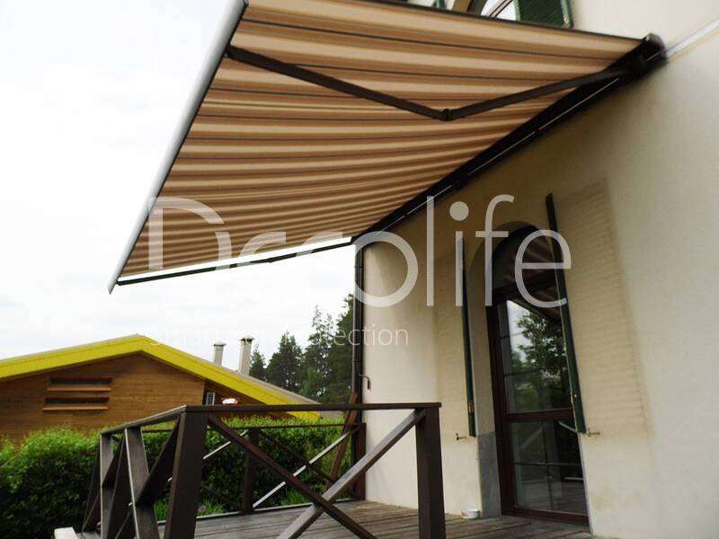 Awning Decolife SemiCassette over the porch - 