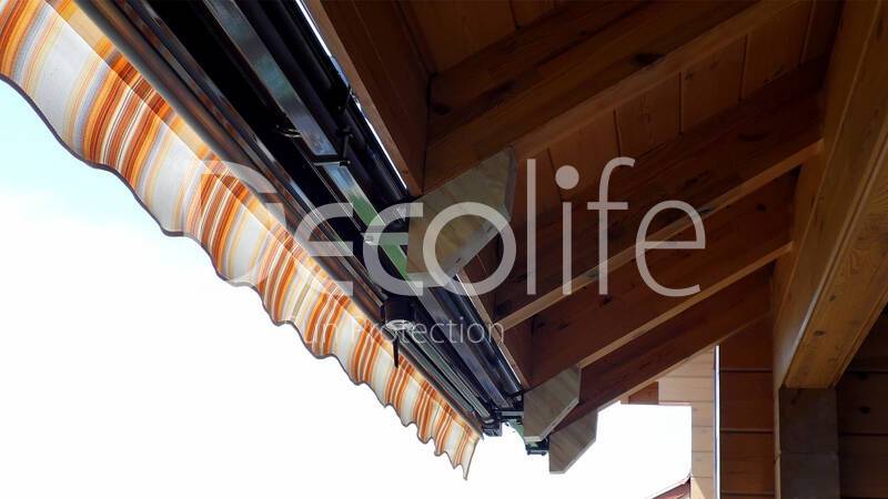 Awnings Decolife G220 with vario flounces for a cottage - 