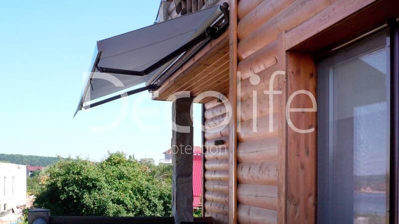 Awnings Decolife G200 for the terrace of a private house - 