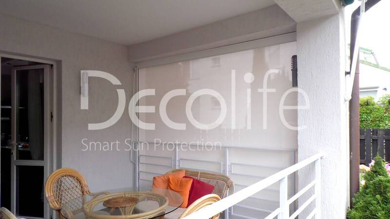 Showcase awning Decolife G400 and Zip 100 for the terrace - 