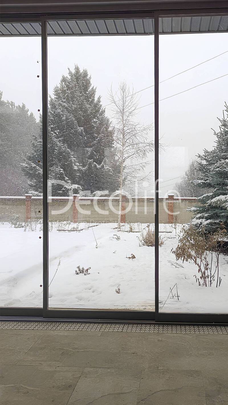 Sliding glazing Decolife S500, implemented by ''Liberty'' partner - 