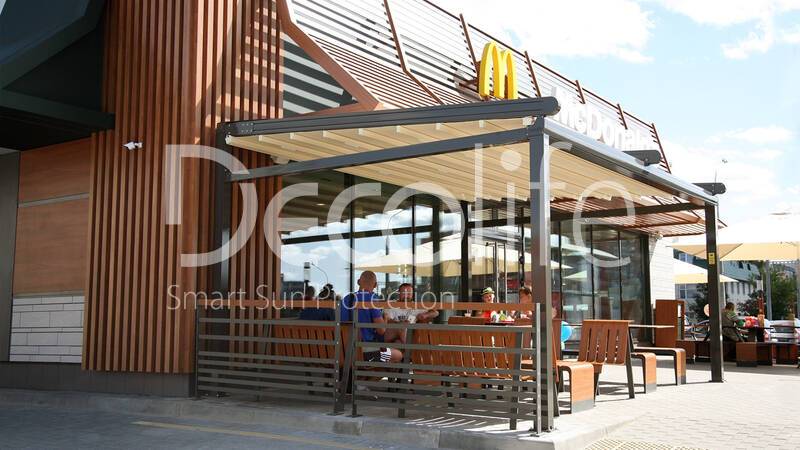 Pergola Decolife Basic&Pro New, McDonald's restaurant - 