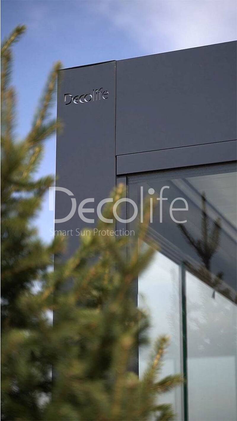 Pergola Decolife Bioclimatic B600 + Sliding glazing, implemented by our partner ''TENT VERTEX'' - 