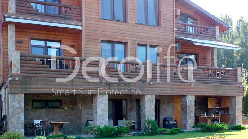 Awnings Decolife G200 for the terrace of a private house - 