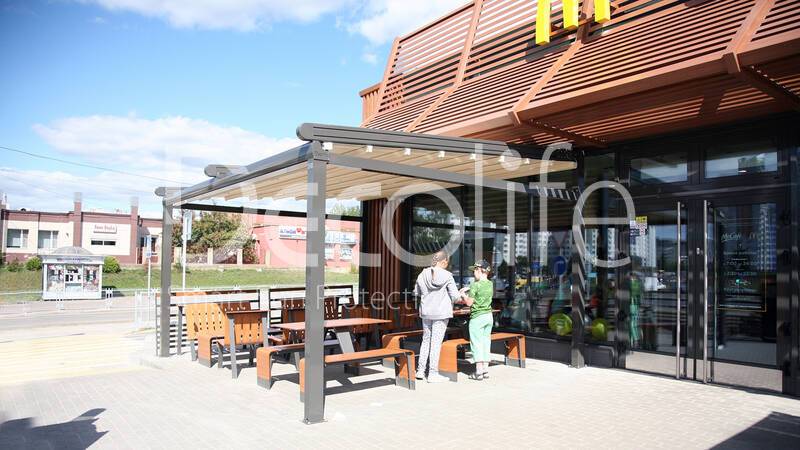 Pergola Decolife Basic&Pro New, McDonald's restaurant - 