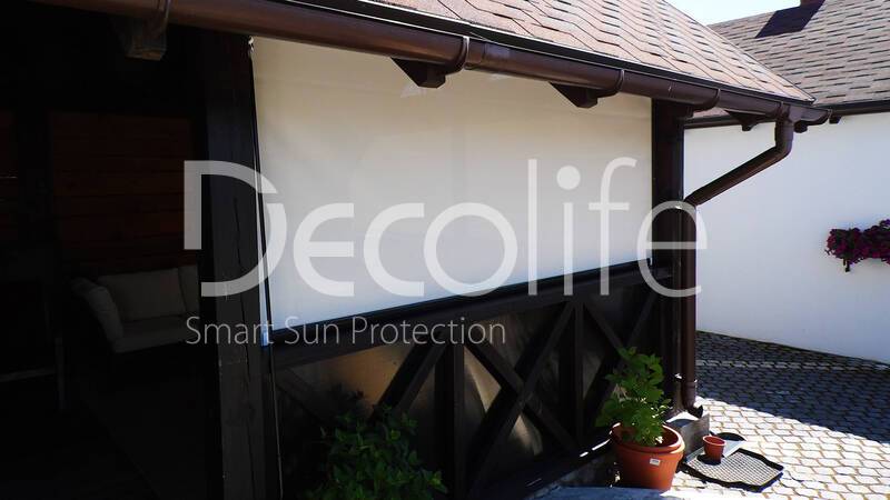 Vertical awnings Decolife Zip 100 and Screen XL - 