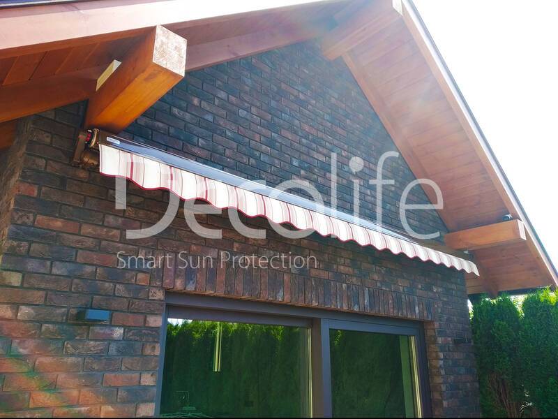 Awning Decolife G200 for a private house - 