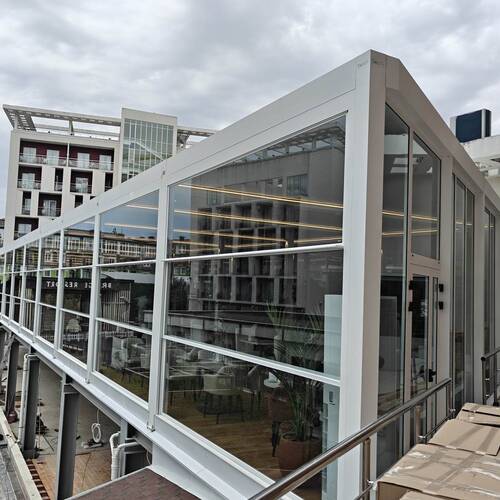 Pergola Decolife B600 + Lifting glazing W500